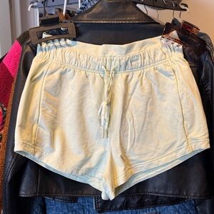 Lululemon Inner Glow High Rise Short 3”